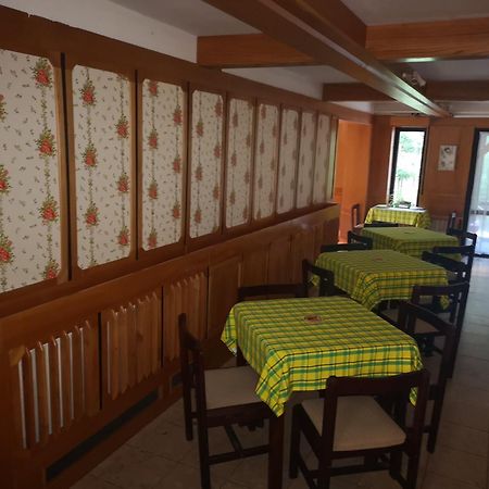 pension TARA Teplice nad Metuji Bagian luar foto
