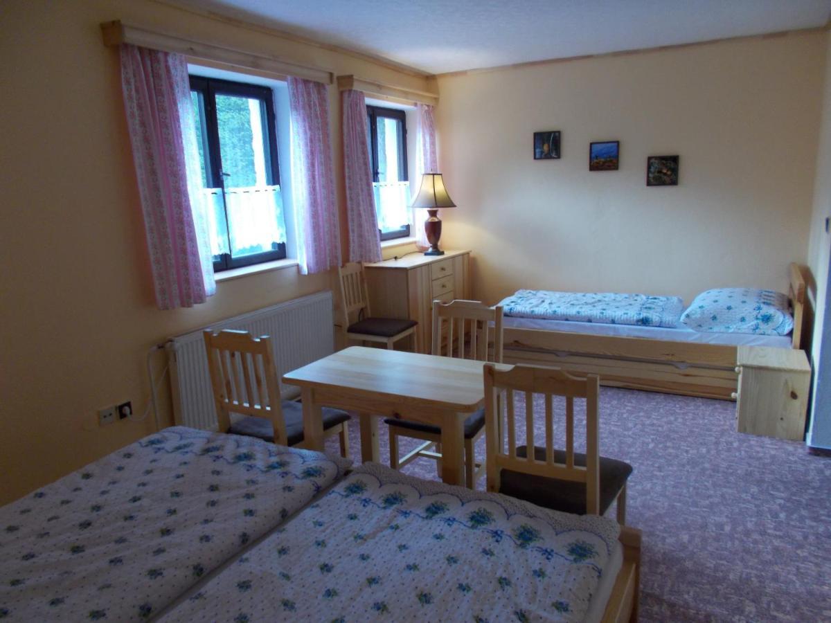 pension TARA Teplice nad Metuji Bagian luar foto