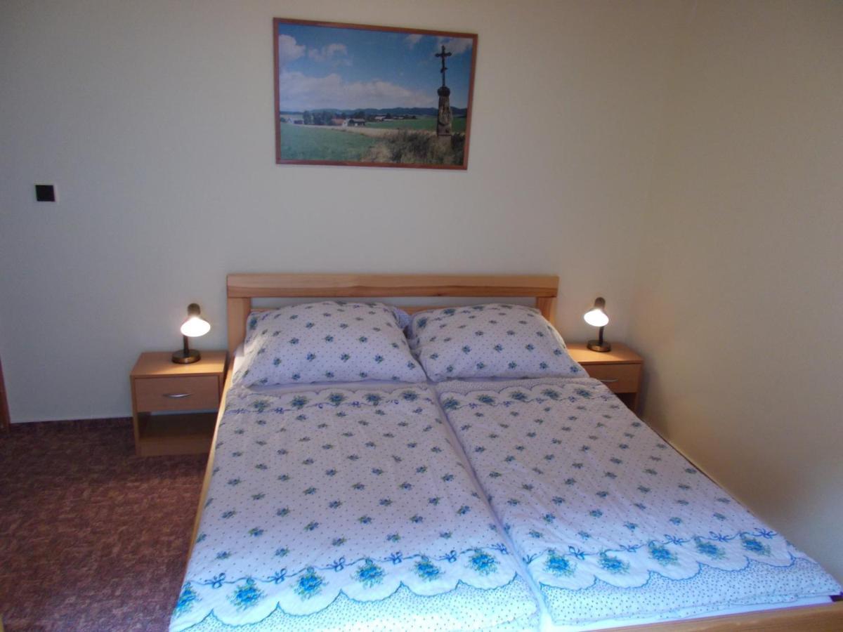 pension TARA Teplice nad Metuji Bagian luar foto