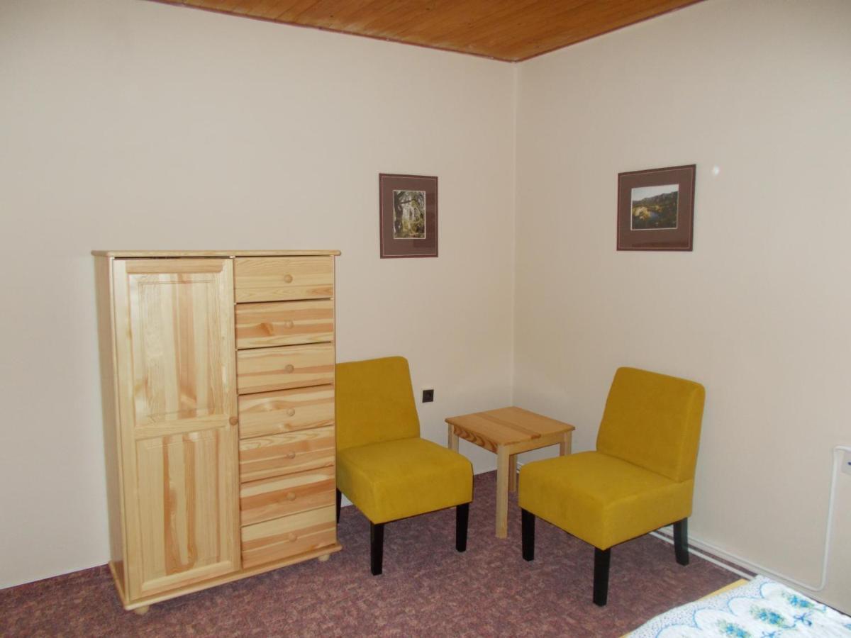 pension TARA Teplice nad Metuji Bagian luar foto